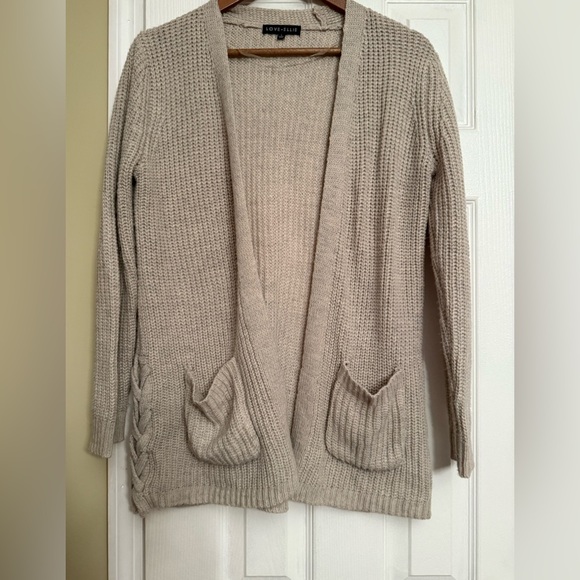 Love Ellie Taupe Cardigan Sweater large $78 Anthropologie - Picture 1 of 4